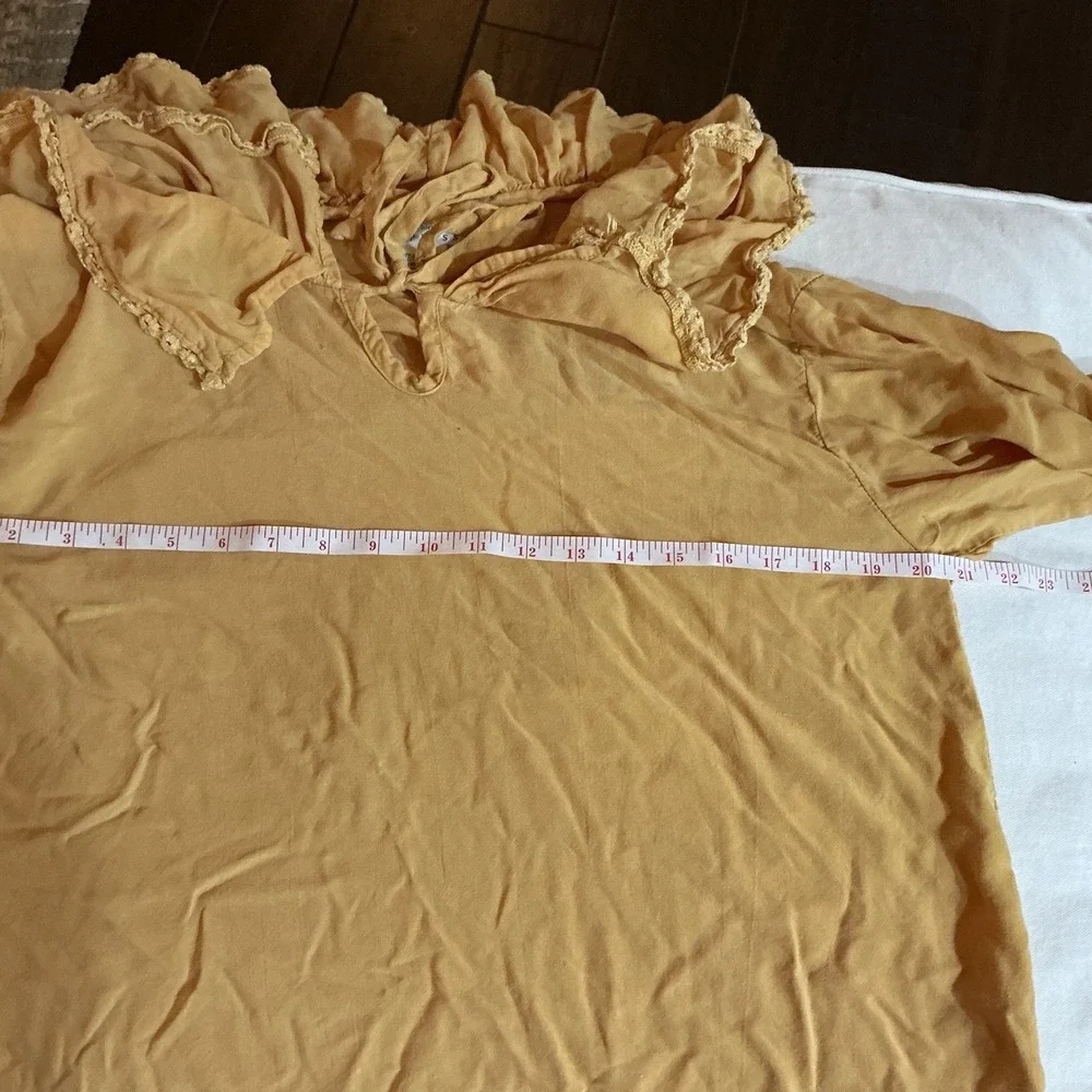 VTG  Compagnie Internationale Express Ruffle Neck Blouse Women's M Peach - Picture 11 of 12